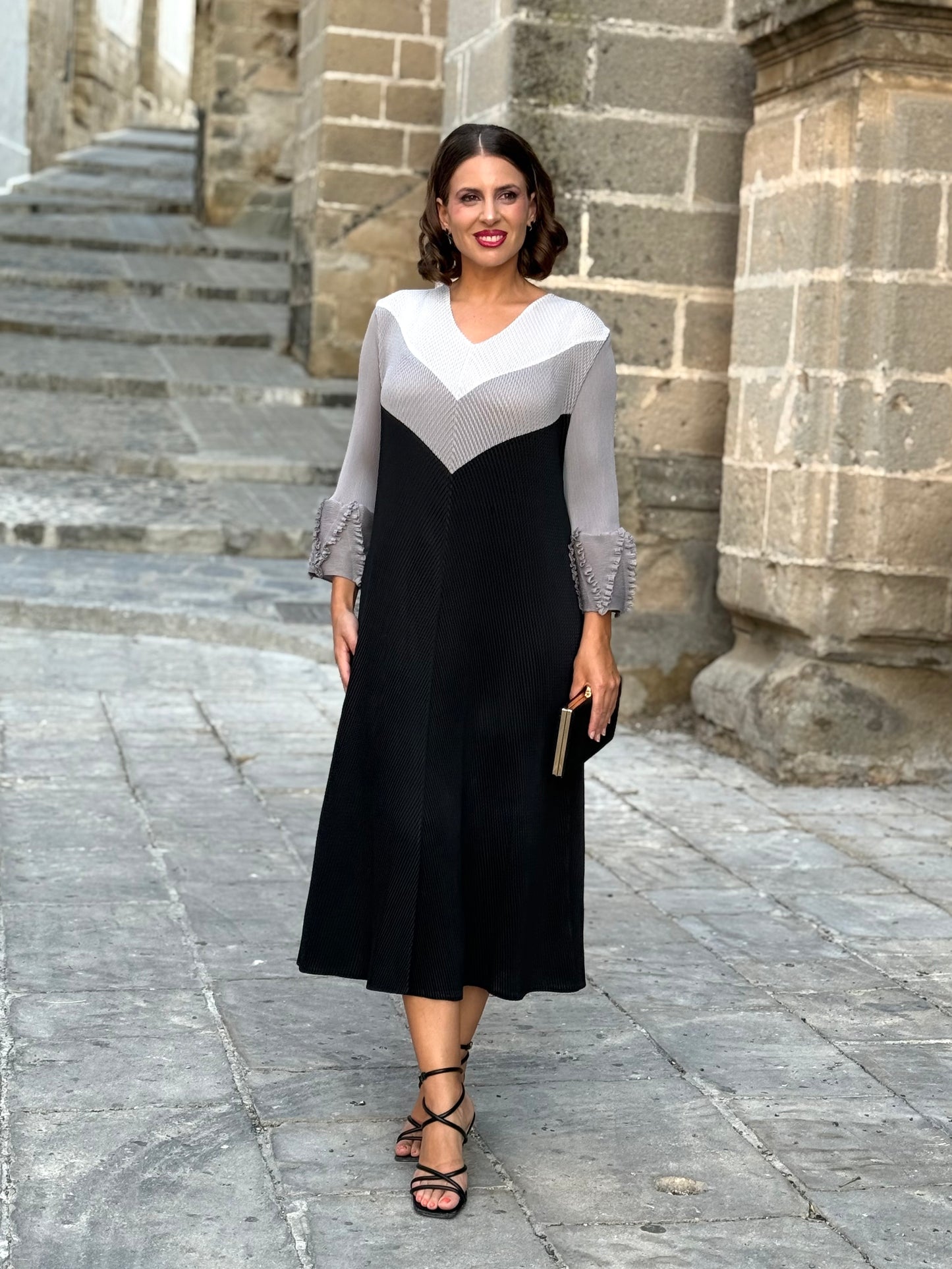 Vestido Esmeralda Negro