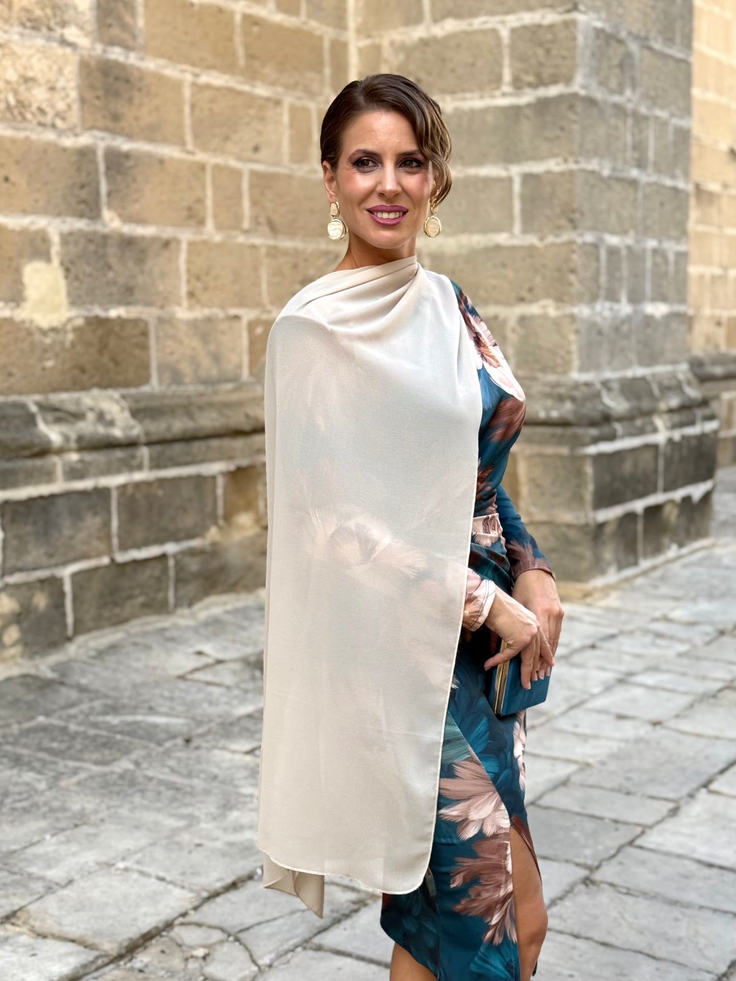 Capa de Gasa Beige