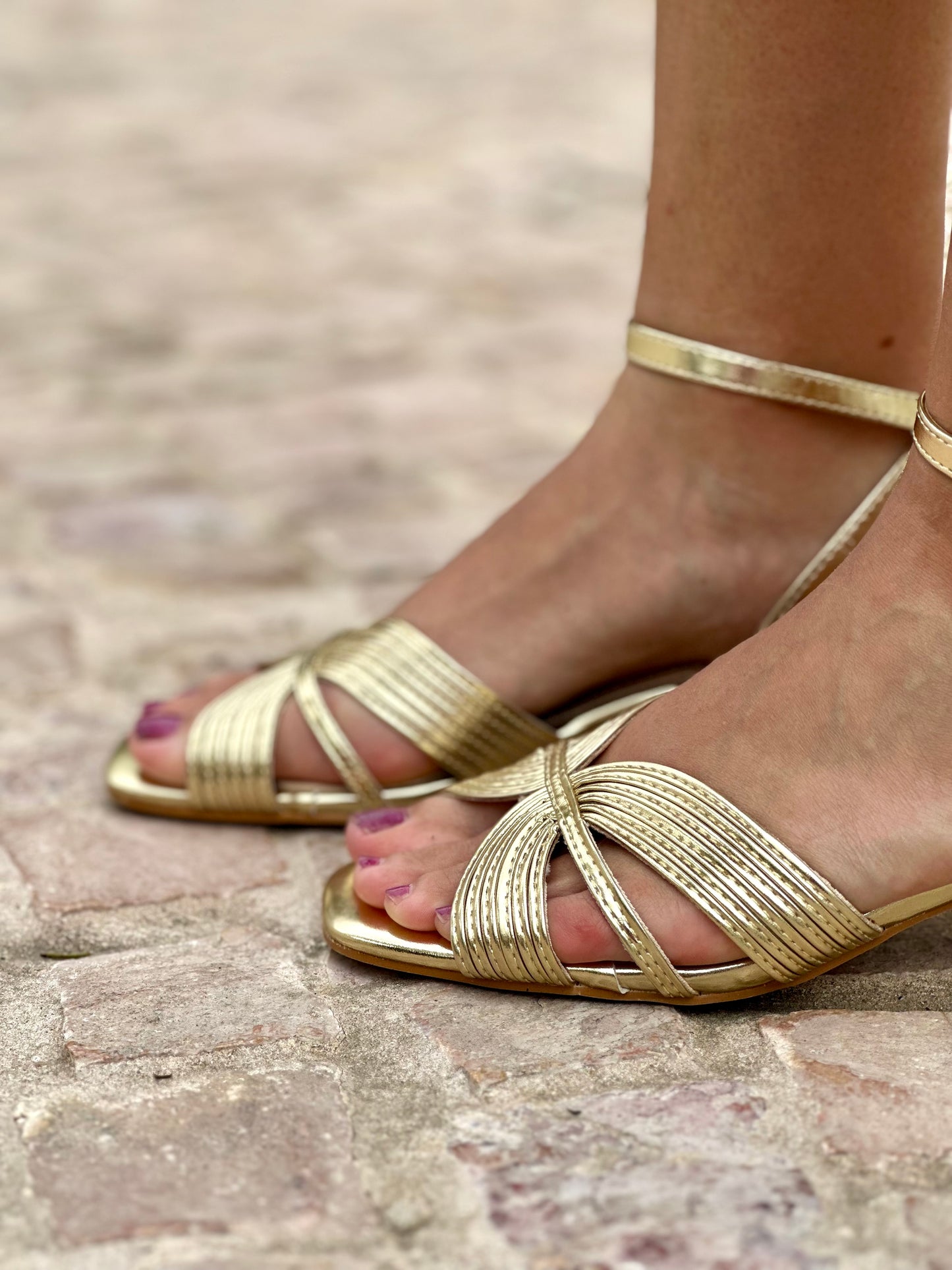 Sandalias planas abiertas