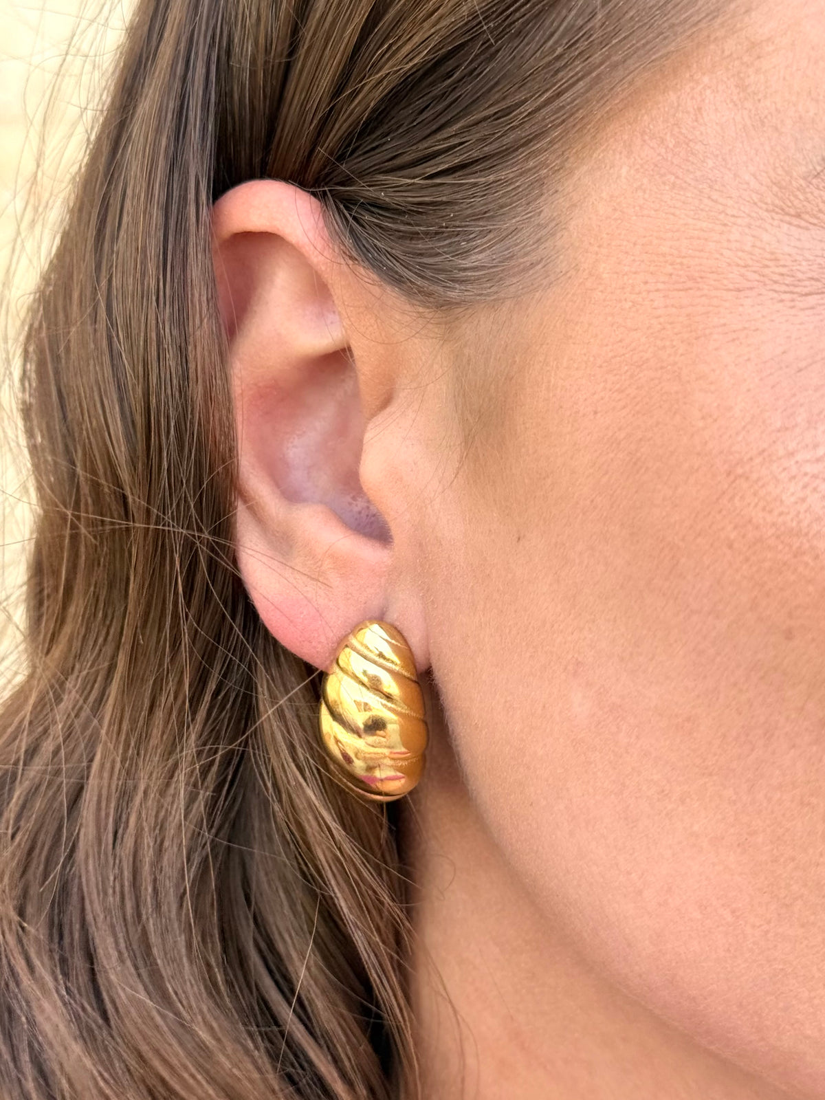 Pendientes Lucero Dorados