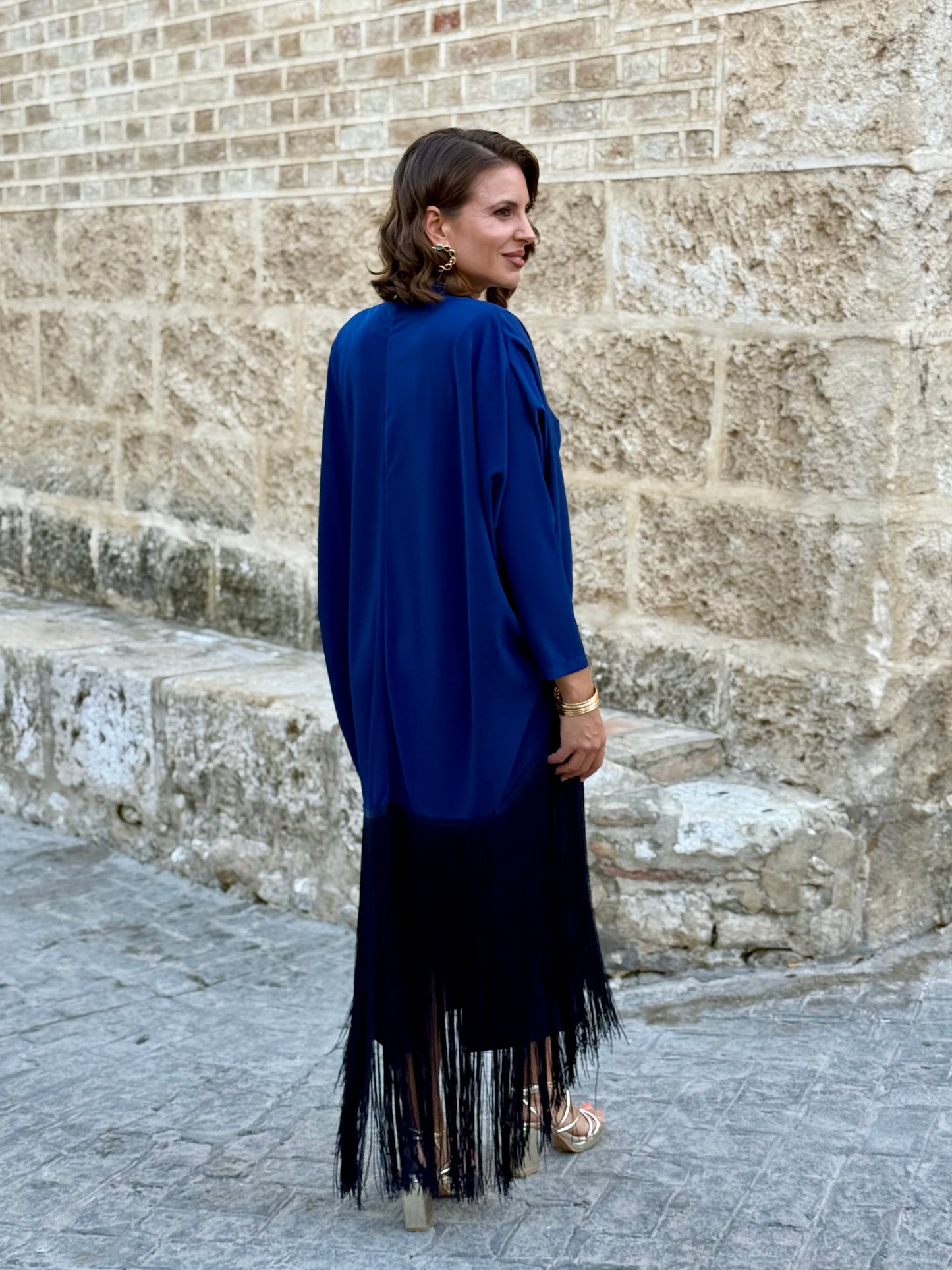 Vestido Andalus Marino con Capa de Flecos
