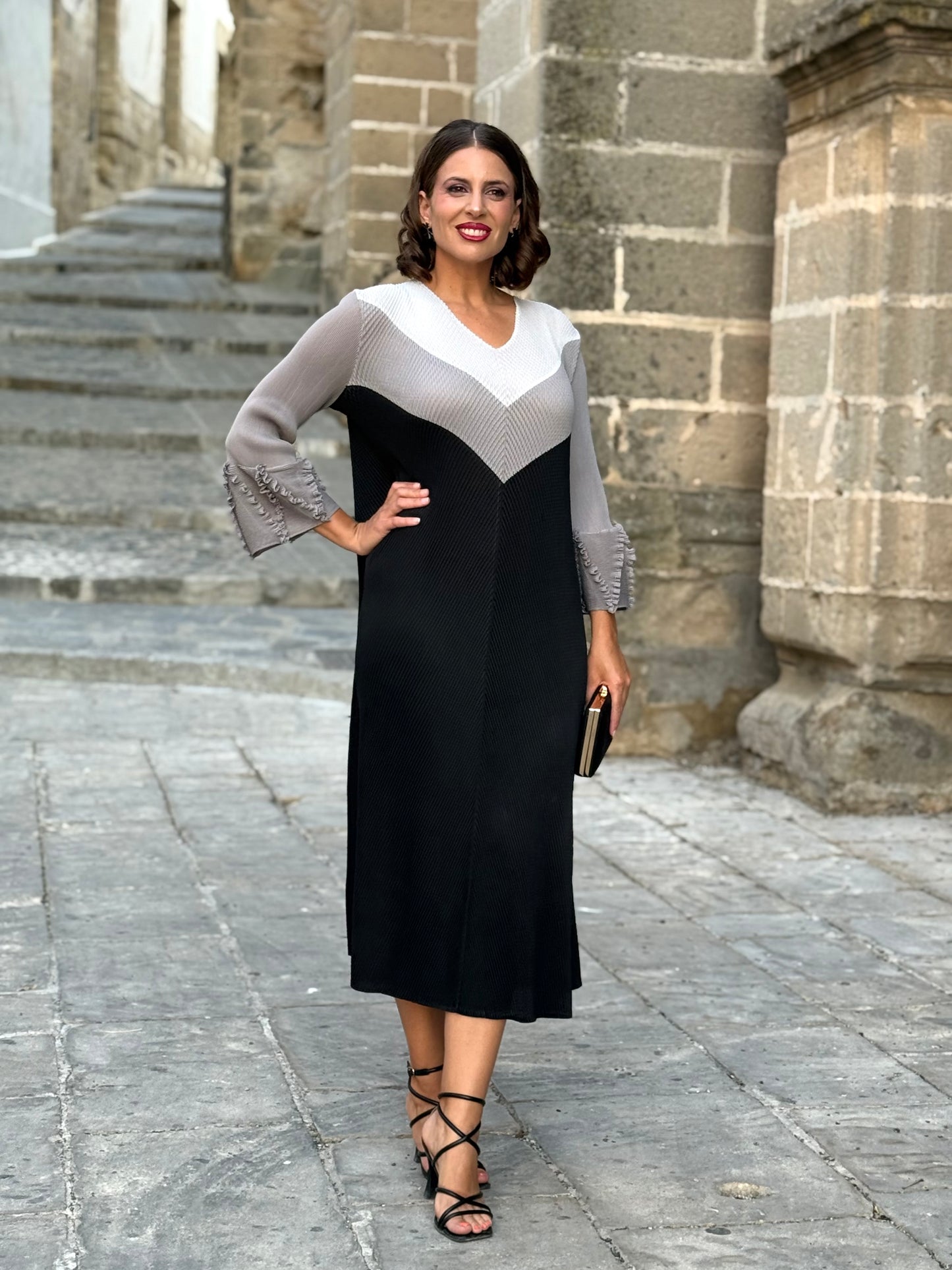 Vestido Esmeralda Negro