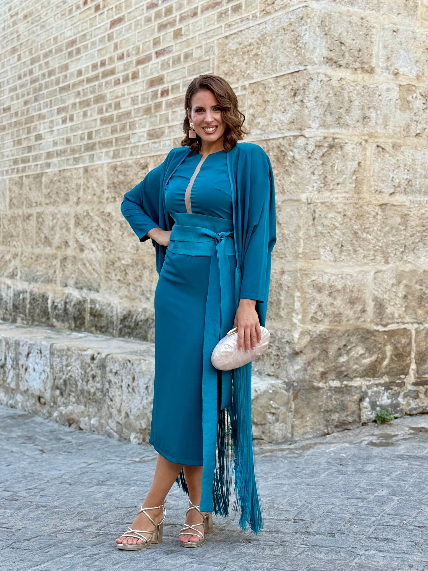 Vestido Andalus Turquesa con Capa de Flecos