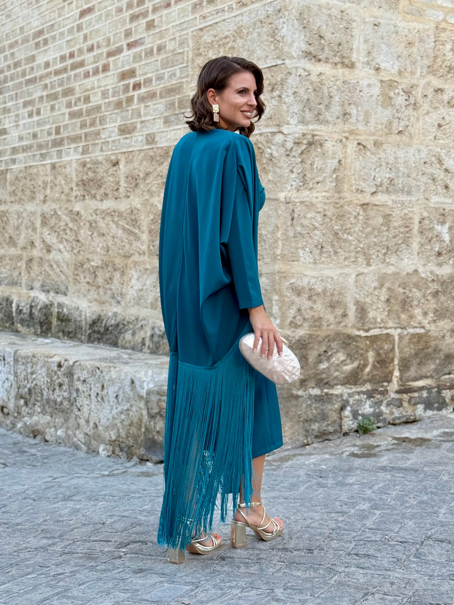 Vestido Andalus Turquesa con Capa de Flecos
