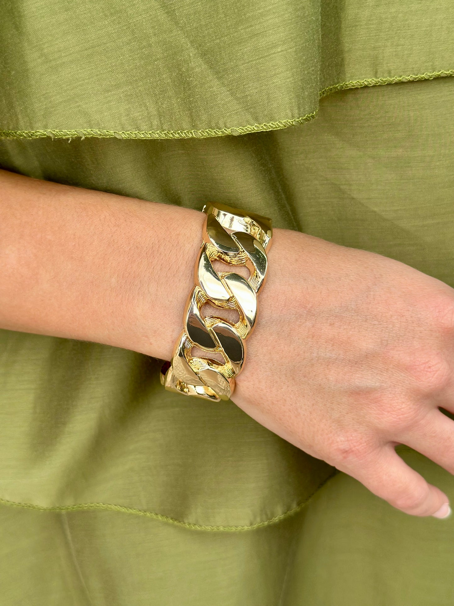 Pulsera Lusiana Dorada