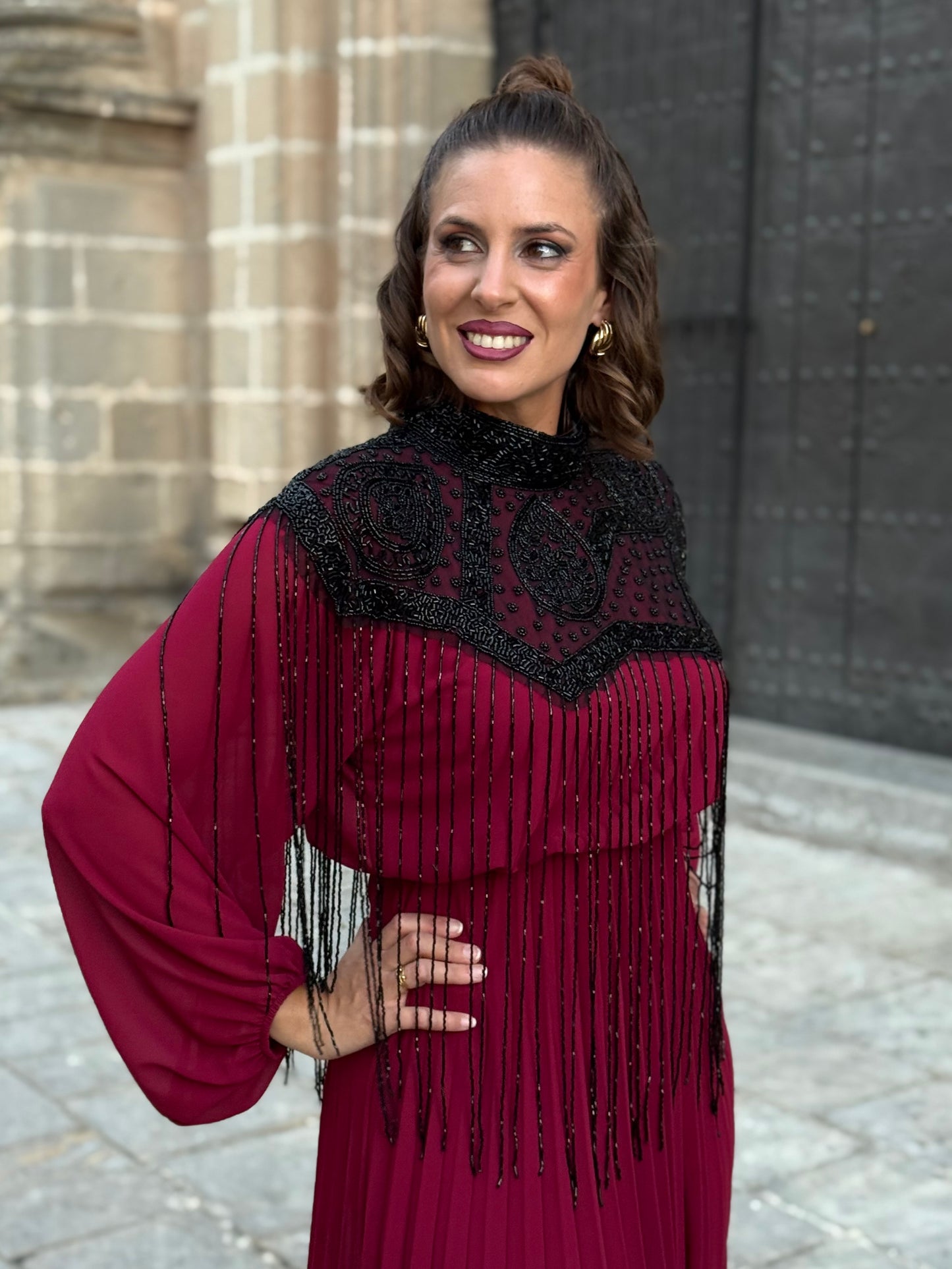 Capa de Fiesta de Pedrería Negra