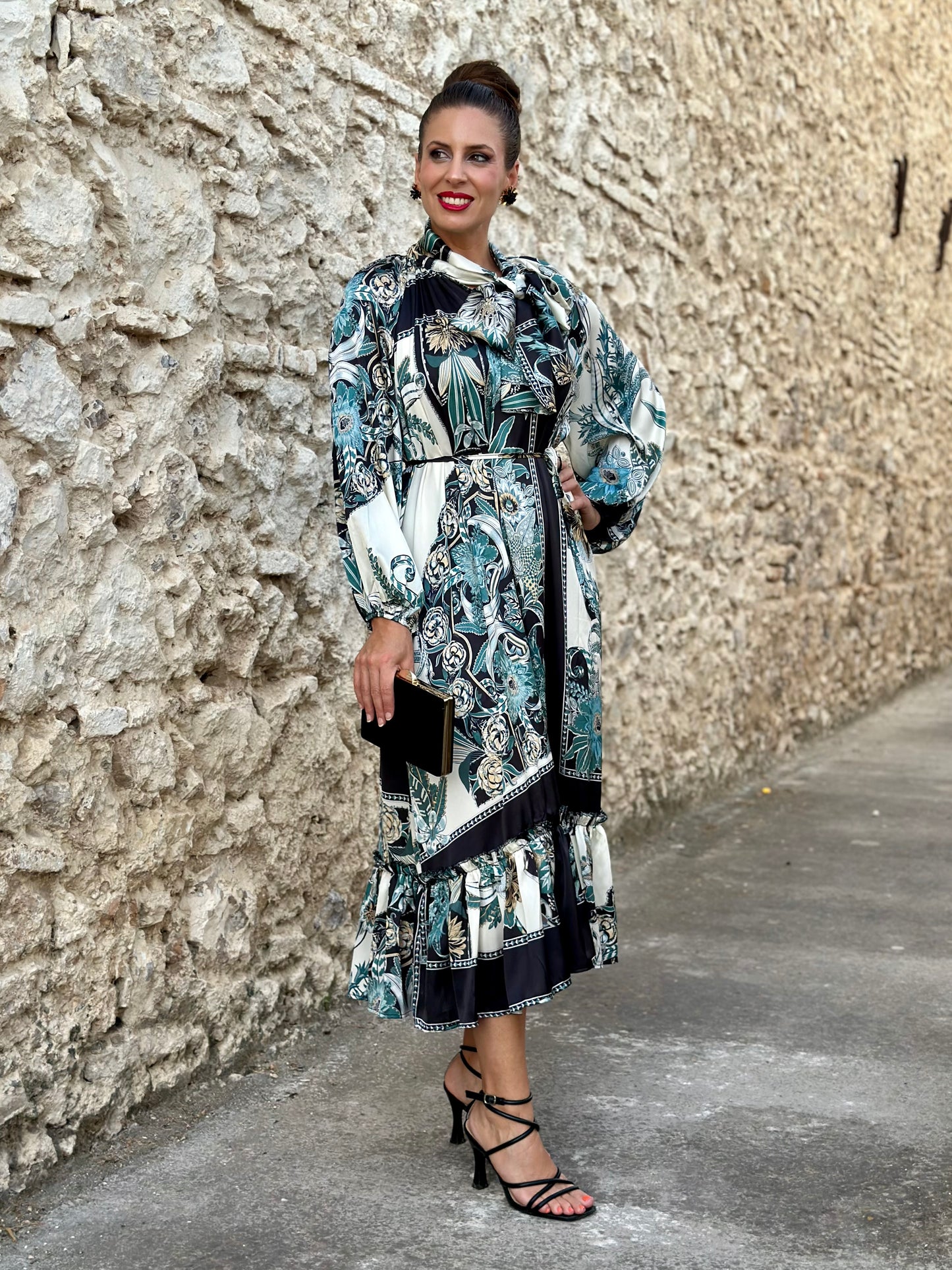 Vestido Karol Petróleo