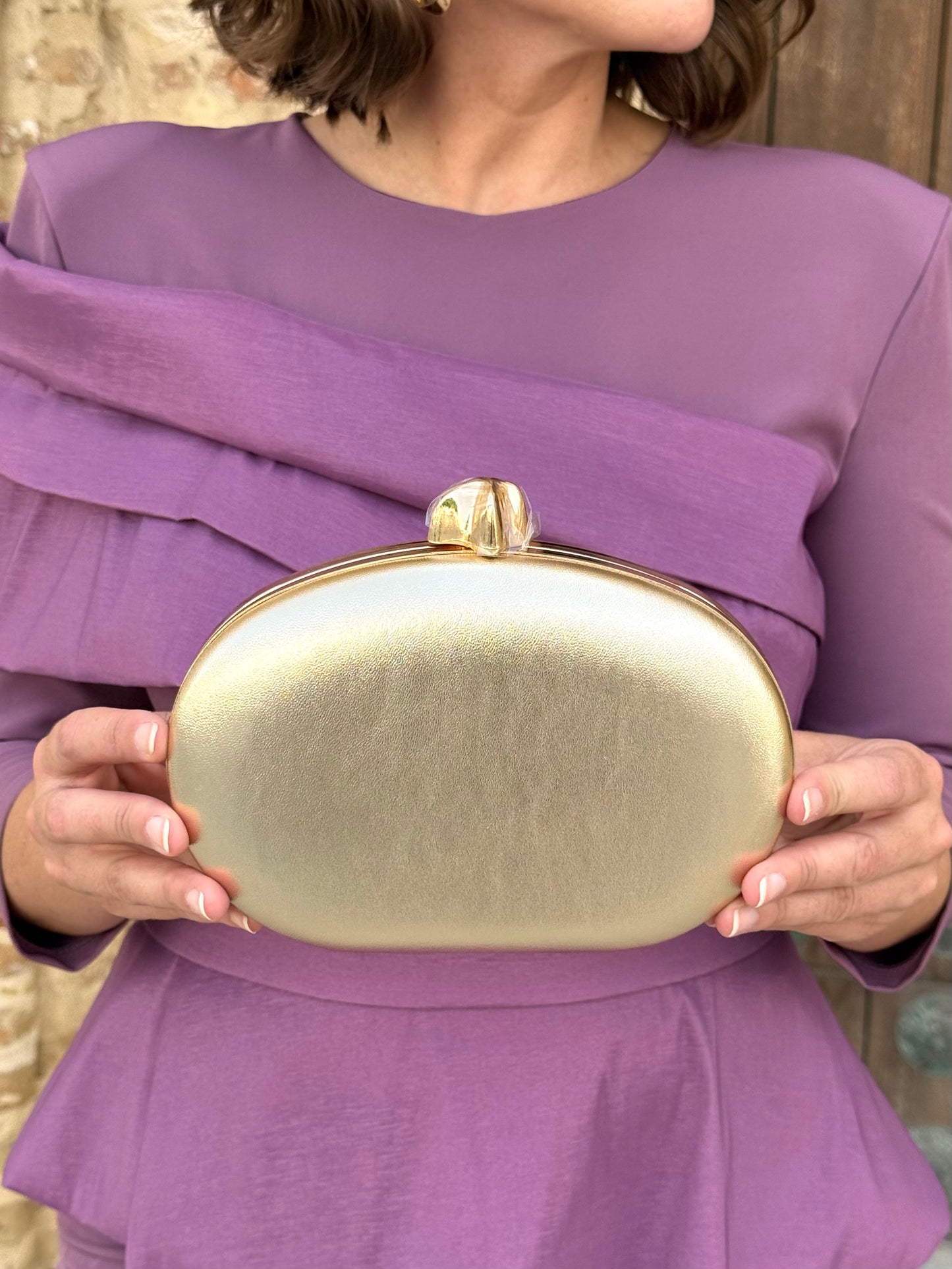 Bolso Clutch Ovalado de Fiesta Dorado