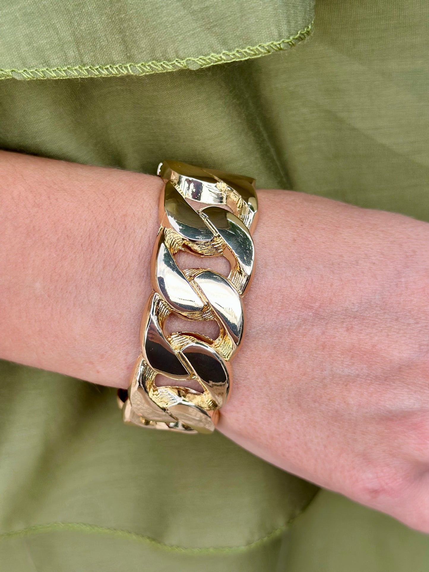 Pulsera Lusiana Dorada