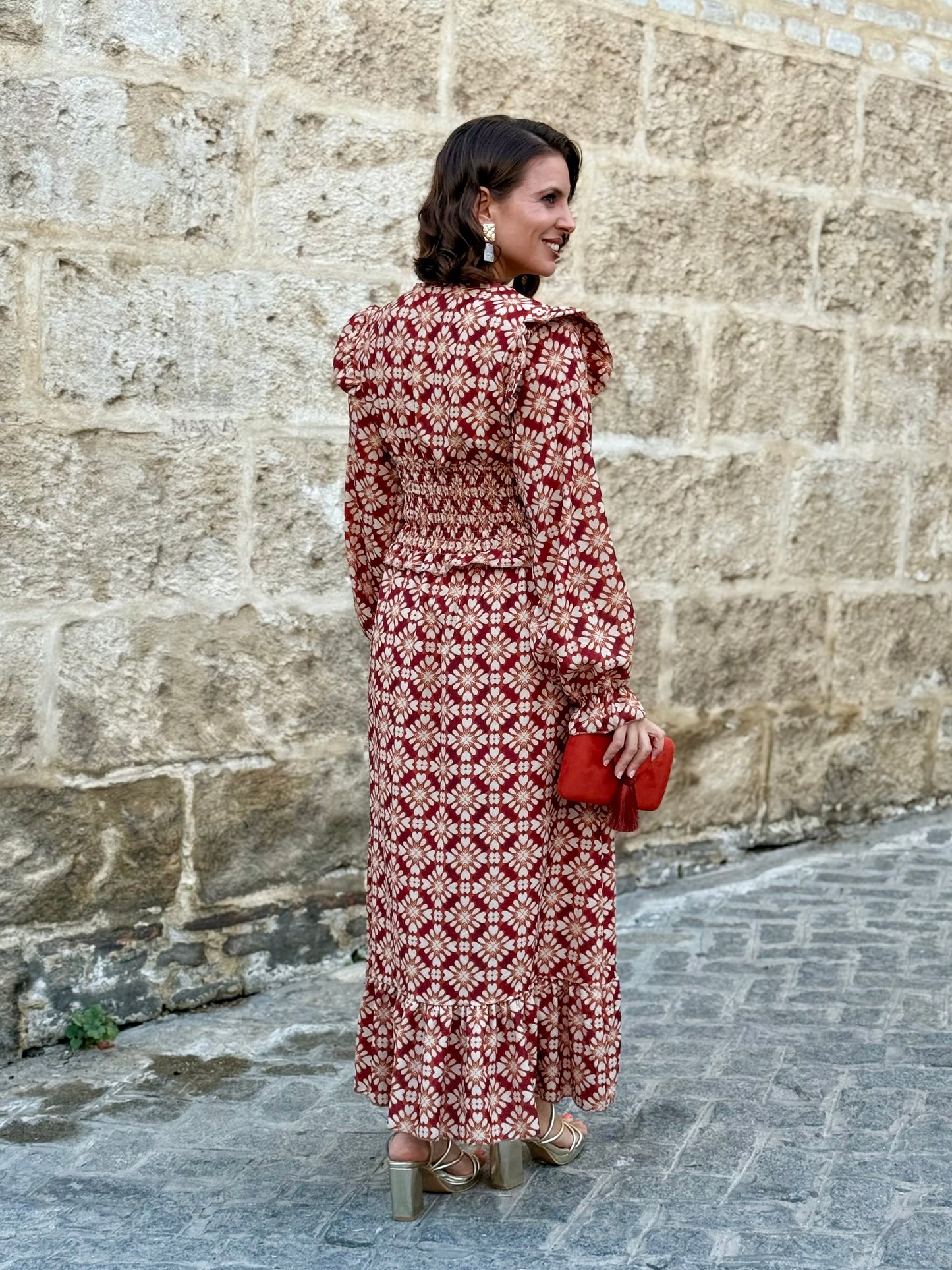 Vestido midi boho teja estampado geométrico