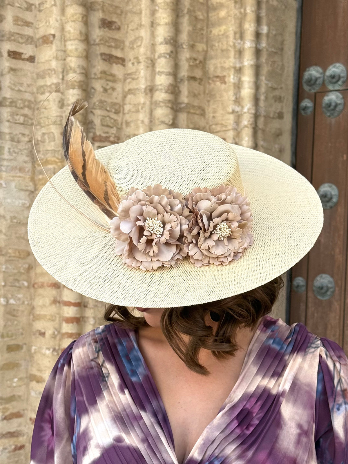 Pamela Alondra Beige