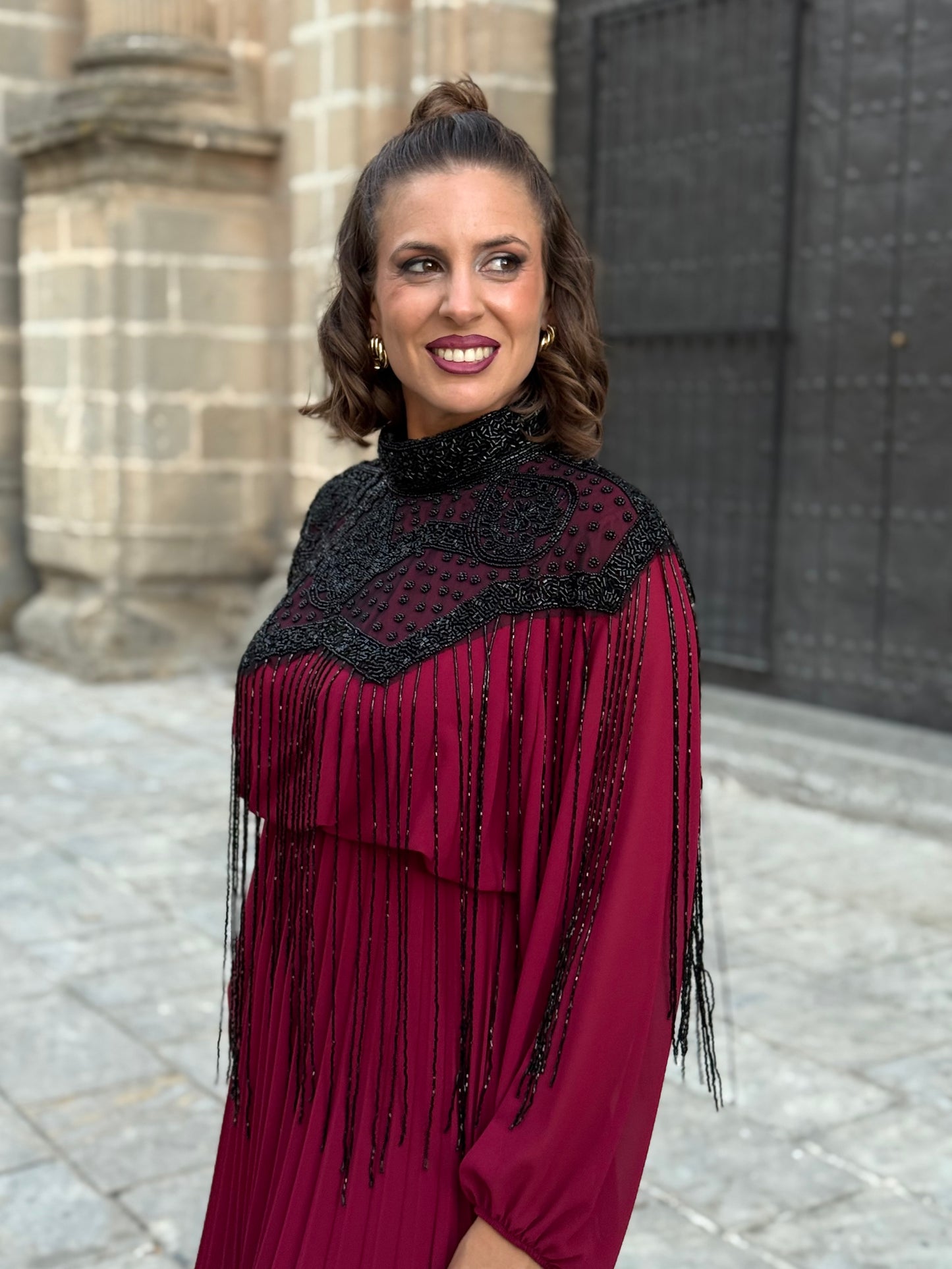 Capa de Fiesta de Pedrería Negra