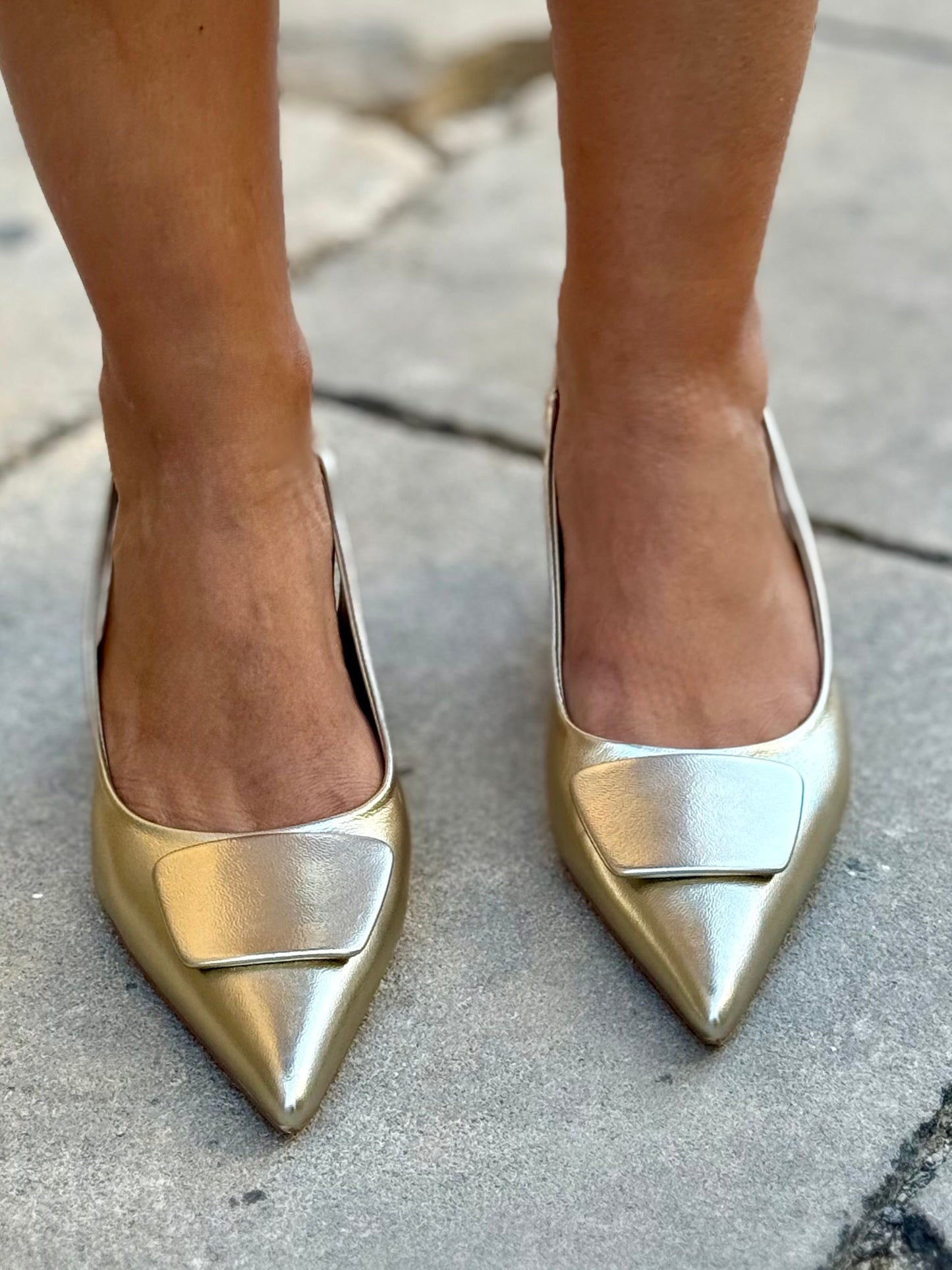 Stilettos Destalonados Dorados