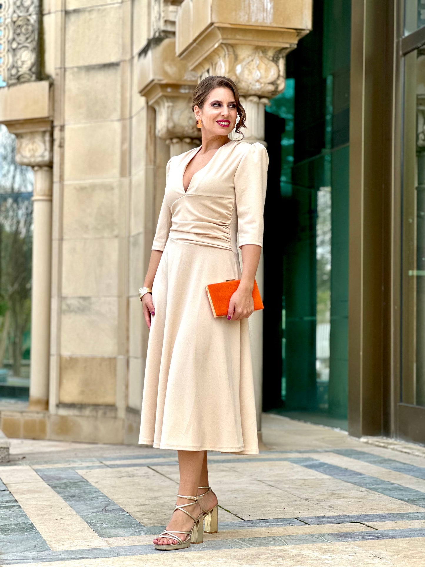 Vestido Yanira Beige