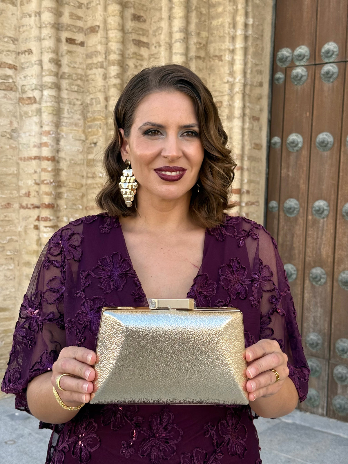 Bolso Clutch Sara Dorado