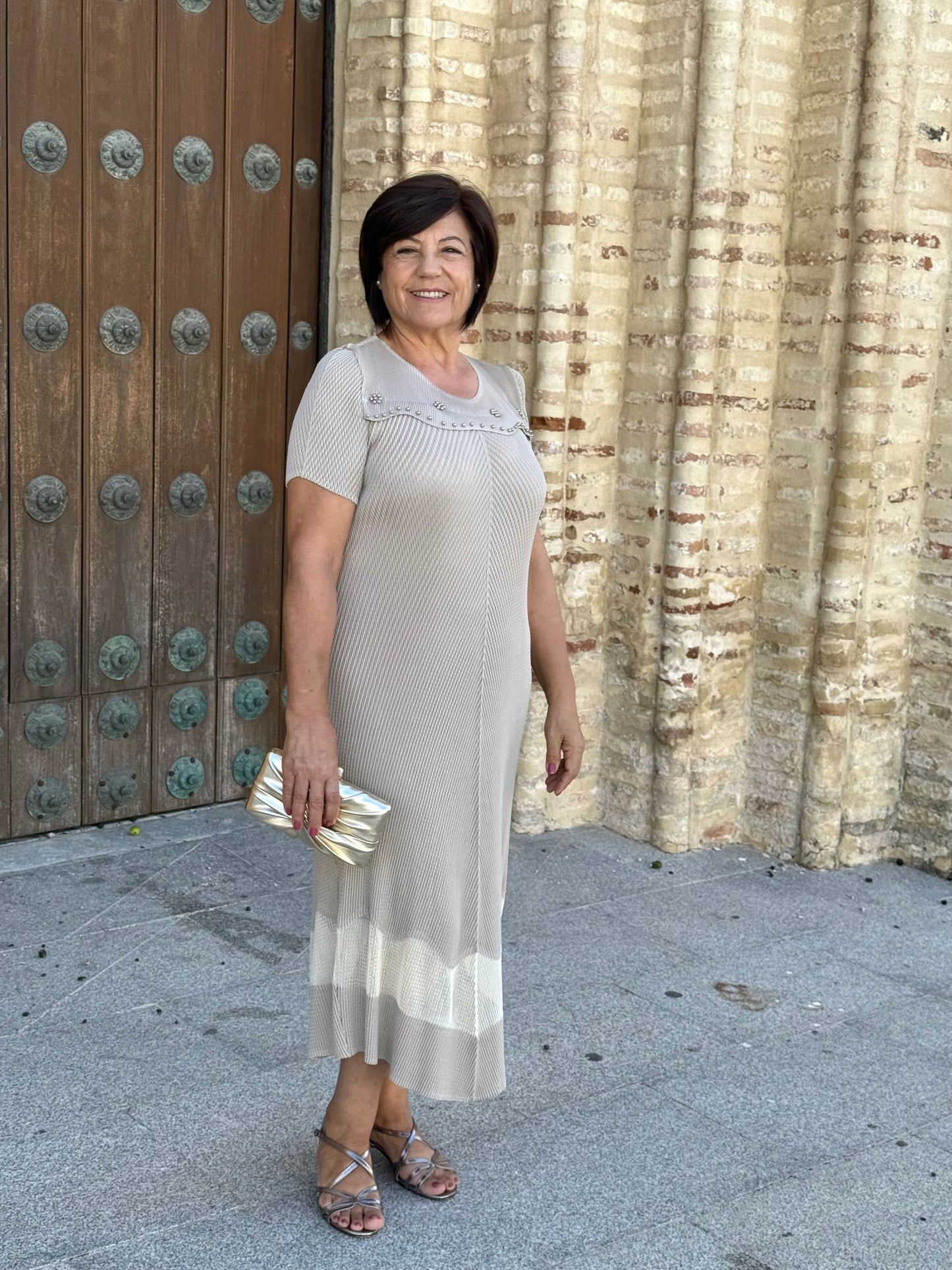 Vestido Liora Beige