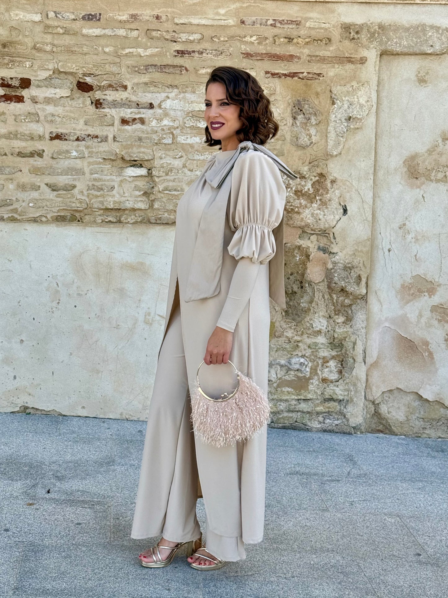 Conjunto Camelia Beige