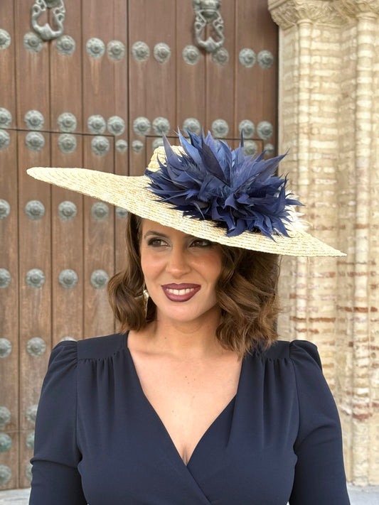 Pamela de invitada con plumas Azul Marino