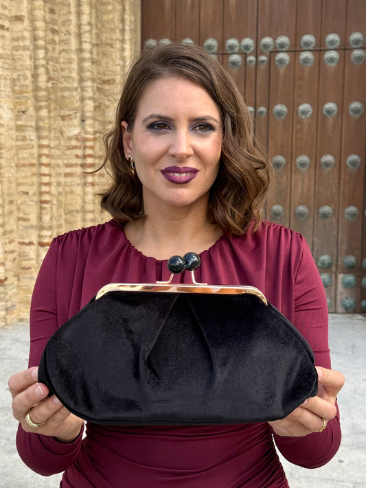 Bolso Clutch de Terciopelo Negro