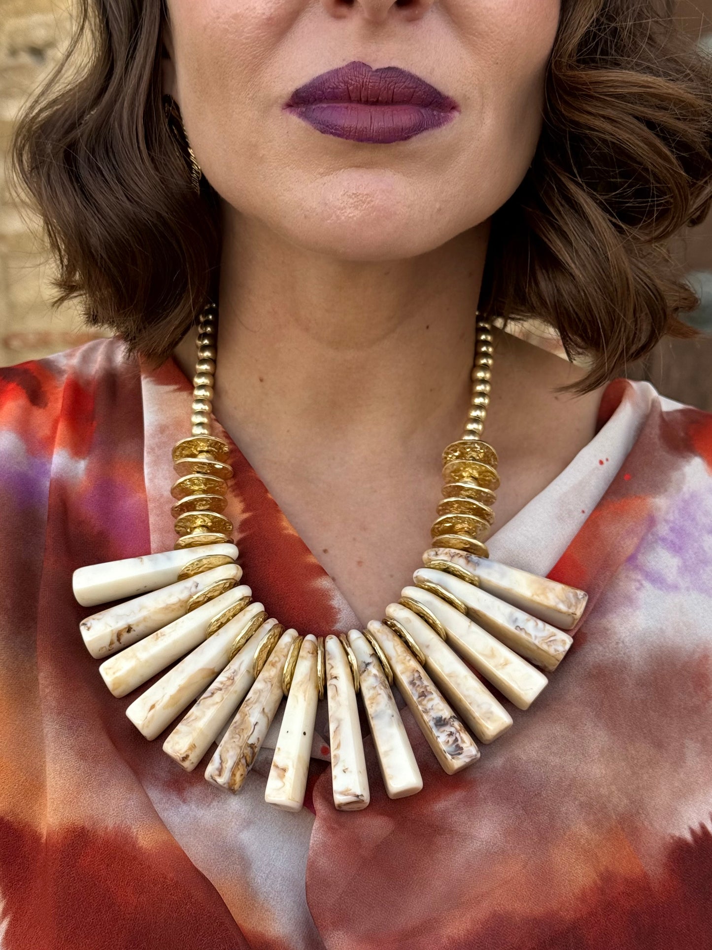 Collar Abanico Nácar Dorado