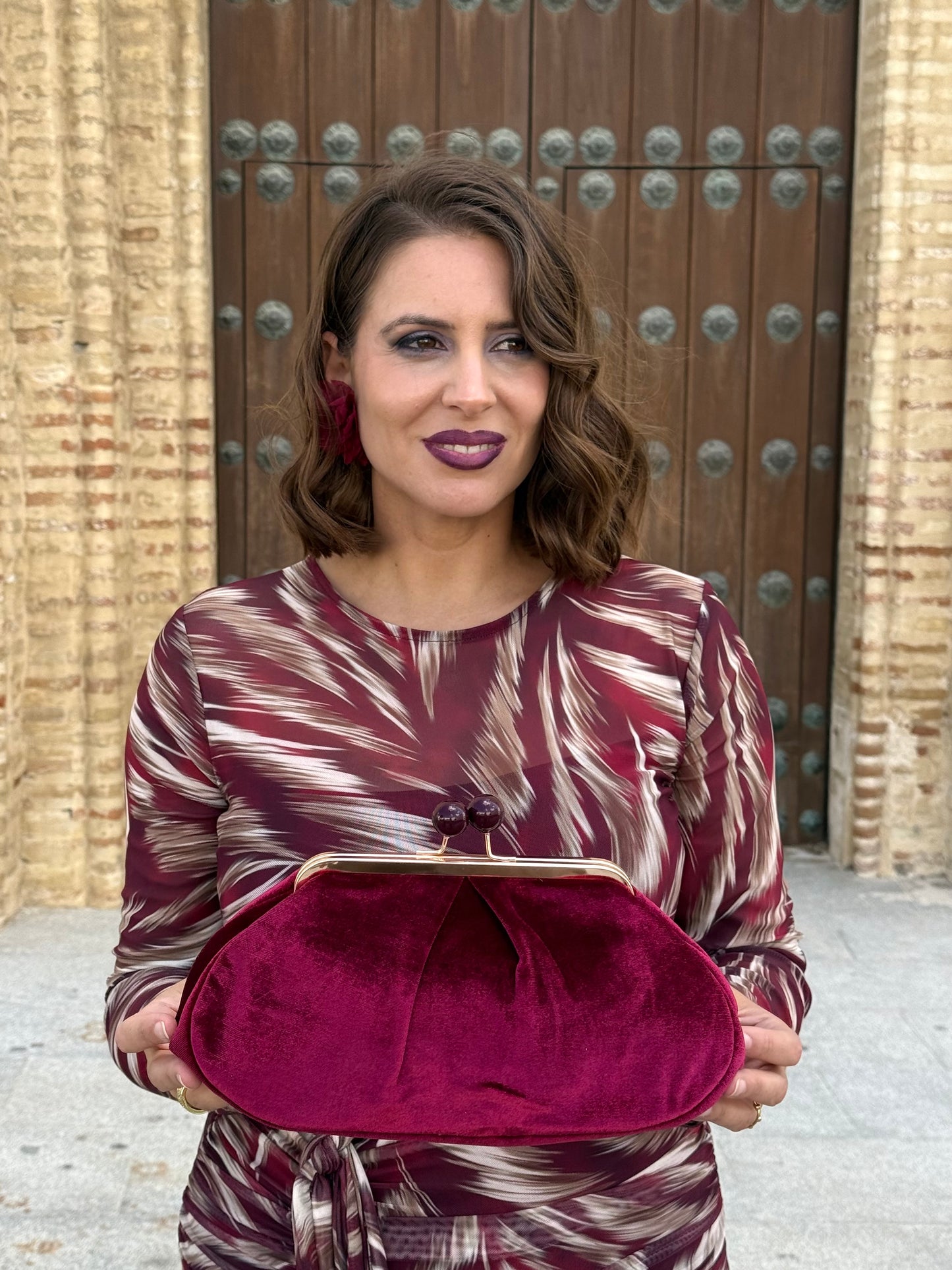 Bolso Clutch de Terciopelo Burdeos