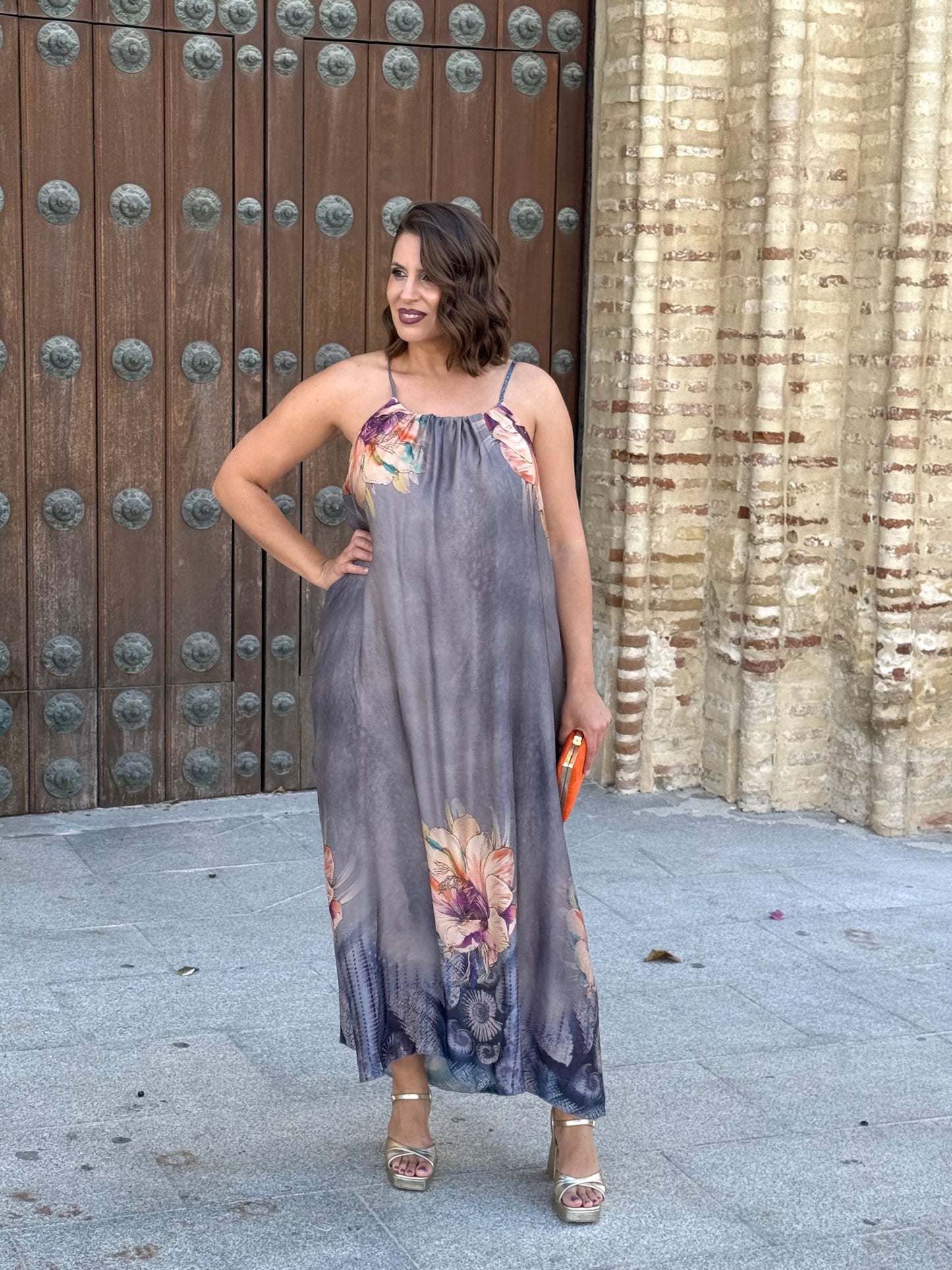 Vestido + Capa Samira Gris