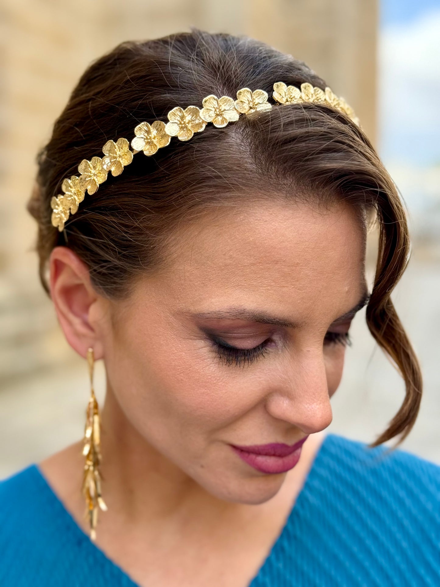 Diadema Metálica Flor Dorada
