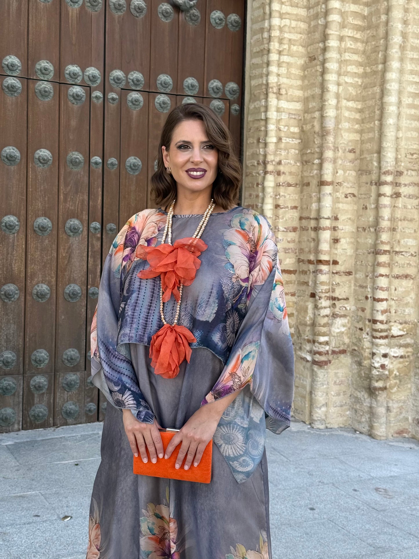 Vestido + Capa Samira Gris