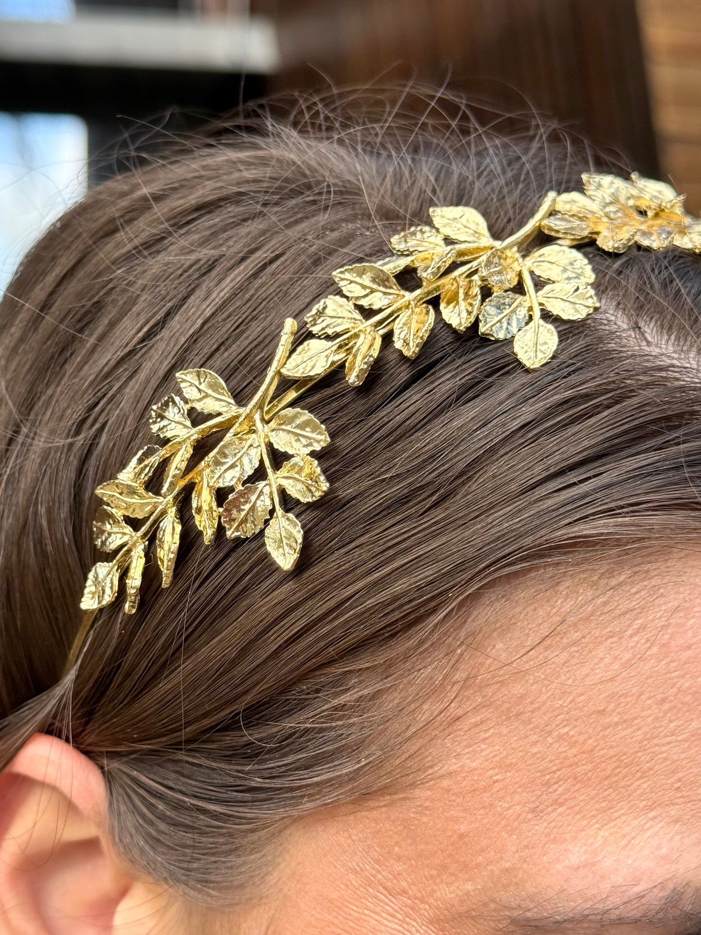 Diadema Metálica Sole Dorada