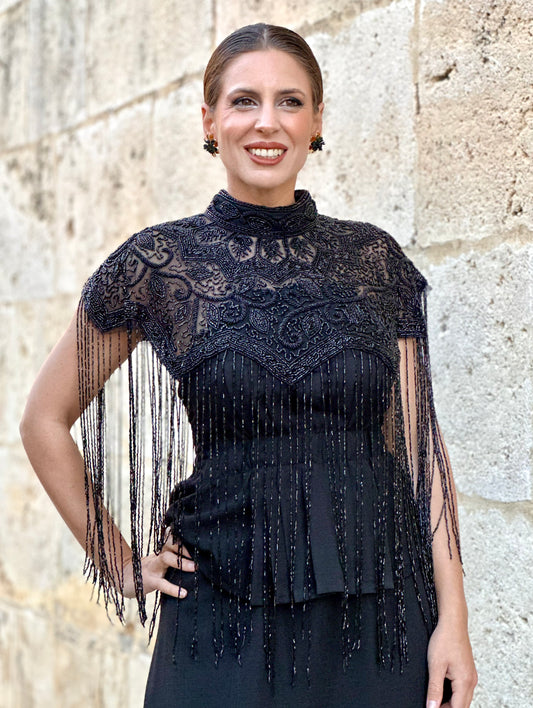 Capa de Fiesta de Pedrería Negra