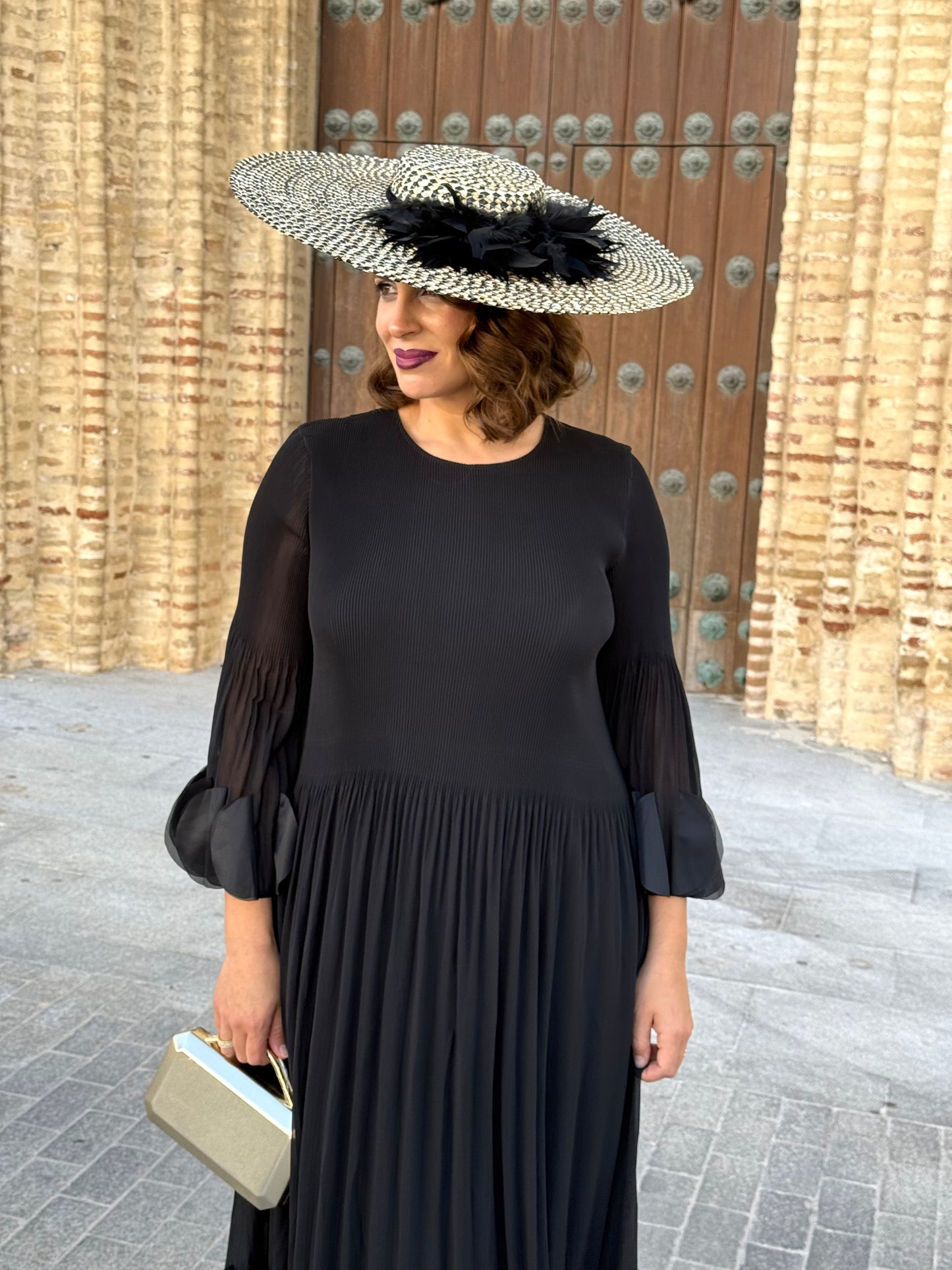 Pamela Bicolor con Plumas Negras