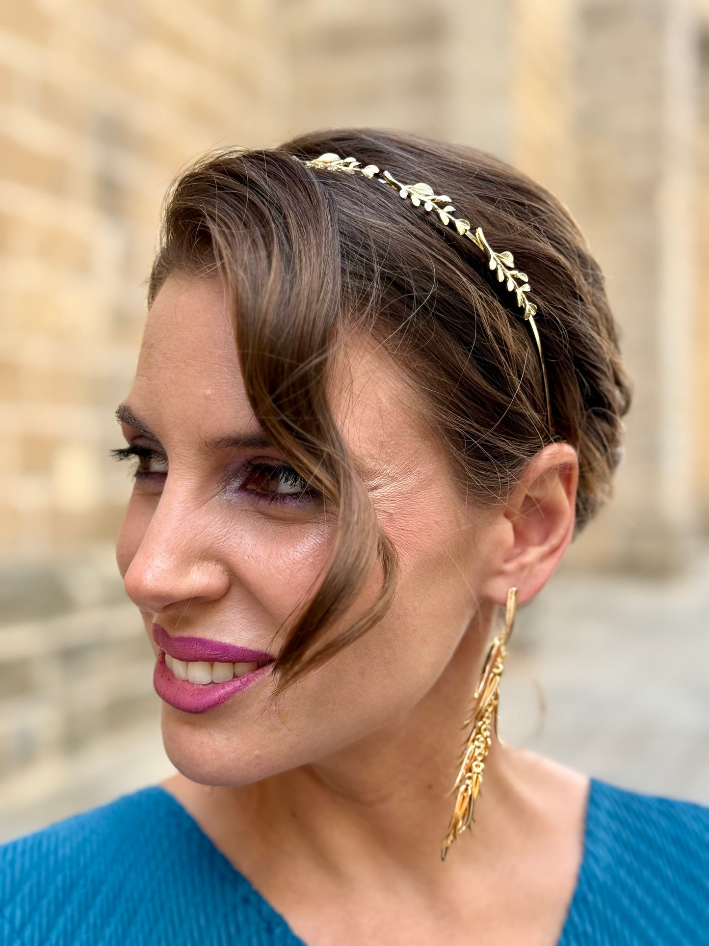 Diadema Metálica Siri Dorada