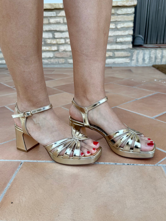 Sandalias Abanico Dorado