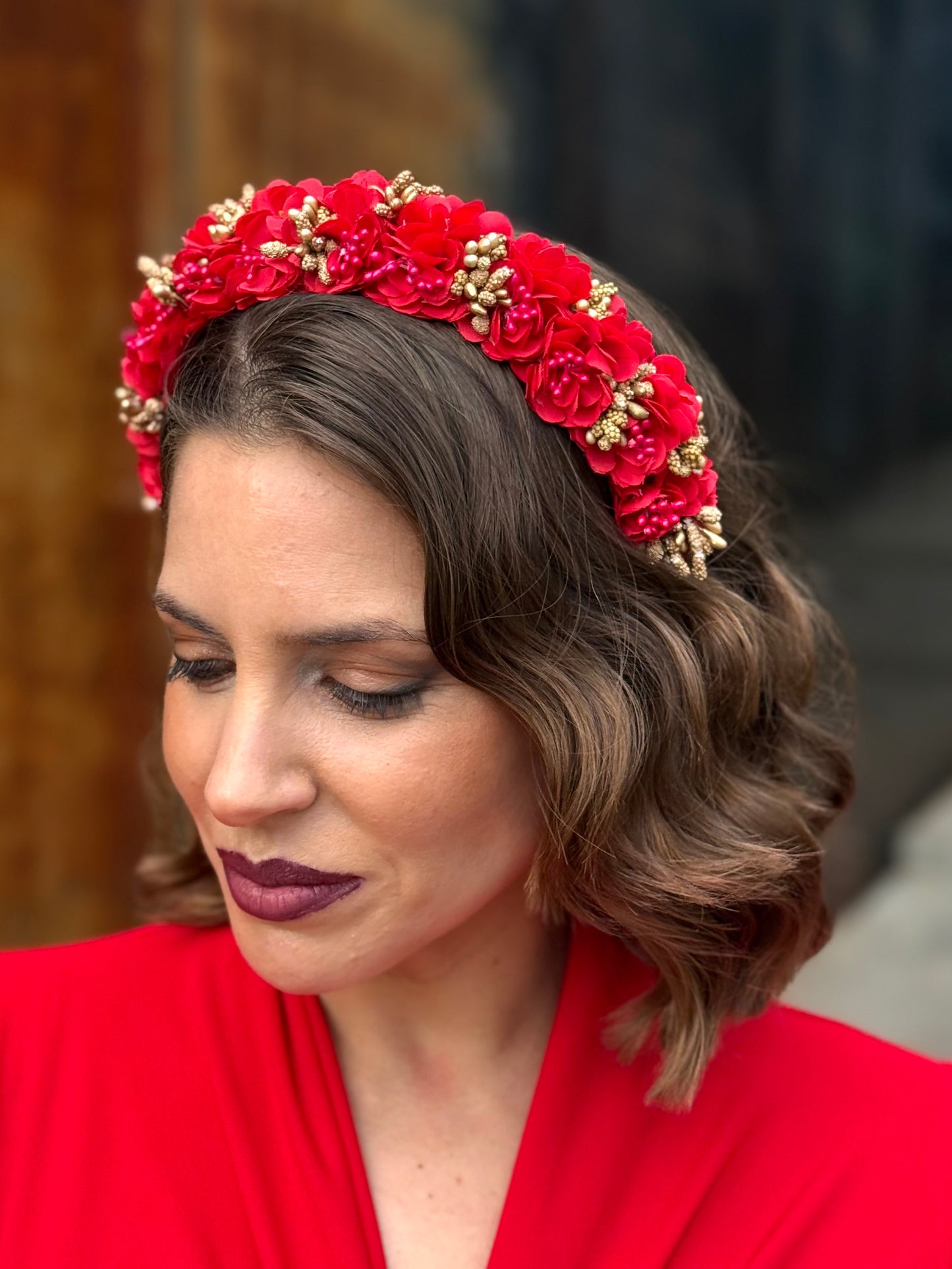 Diadema floral Roja