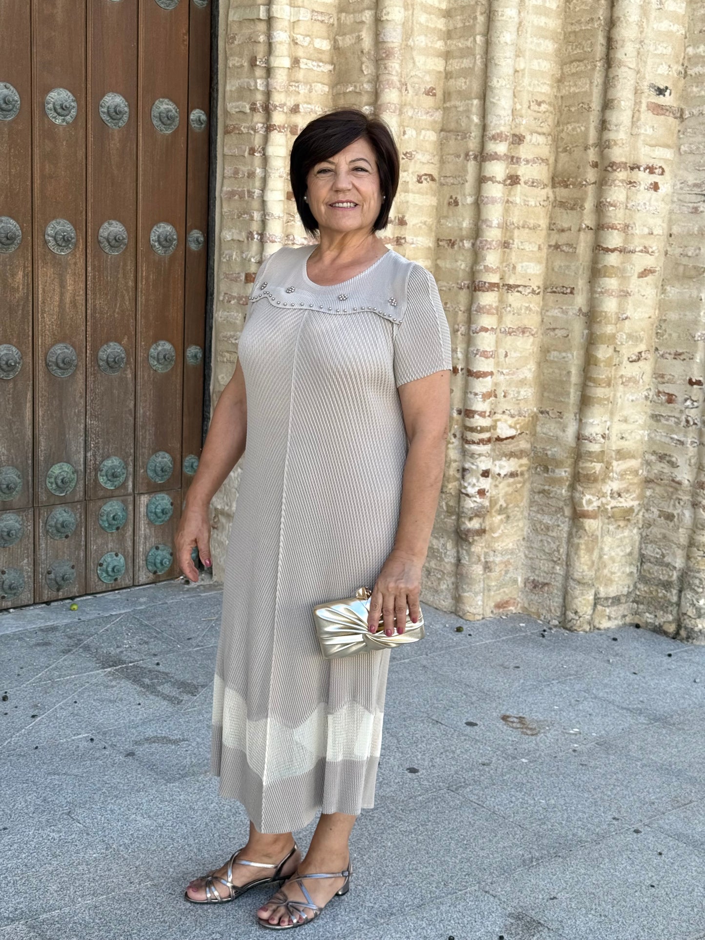 Vestido Liora Beige