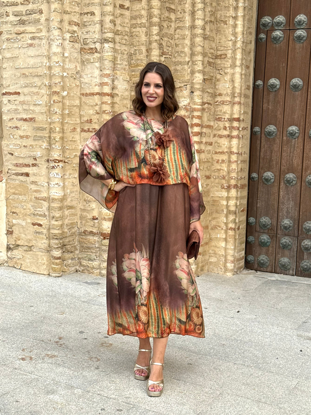 Vestido + Capa Samira Beige/Marrón