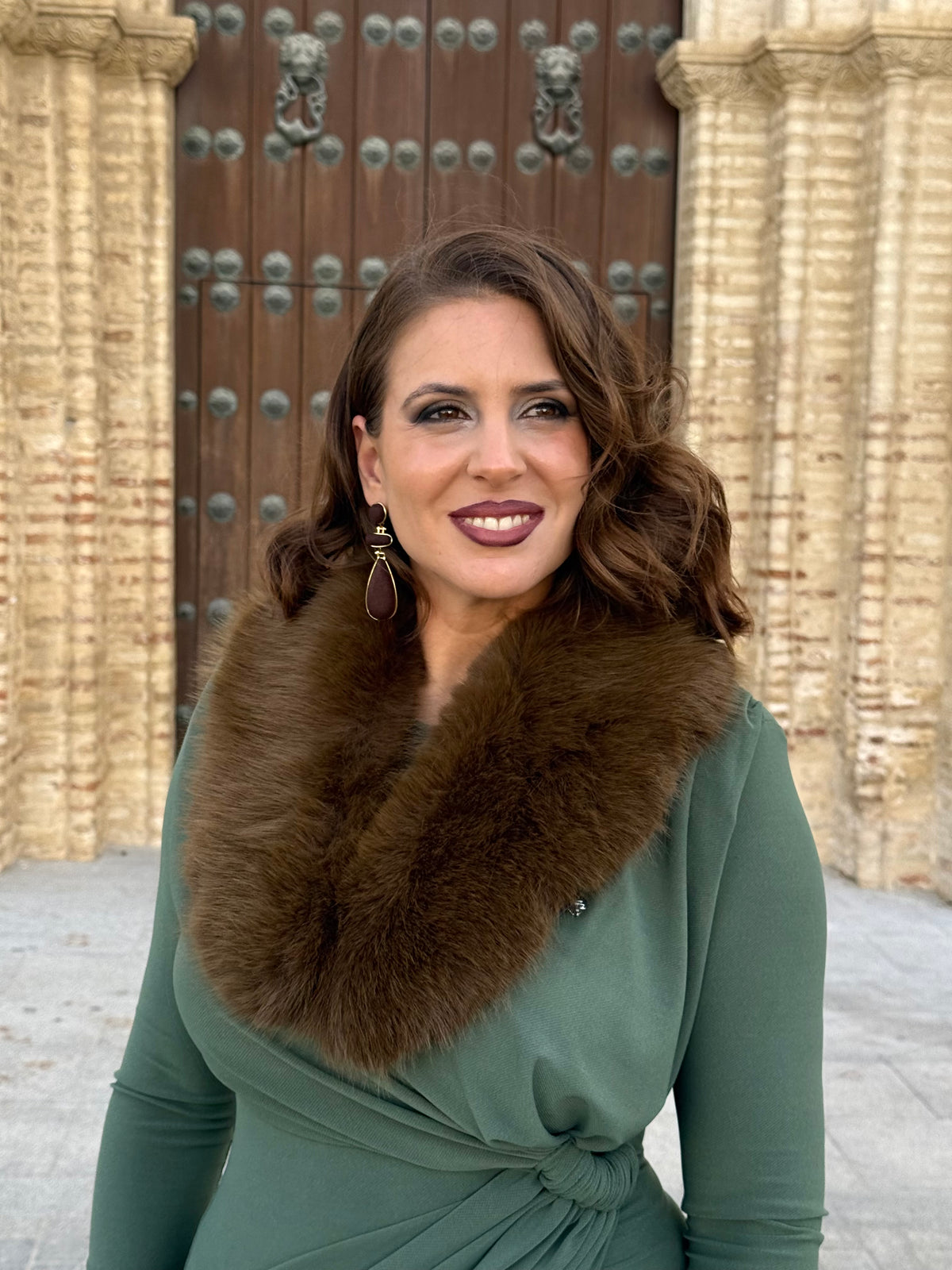 Cuello De pelo Marrón