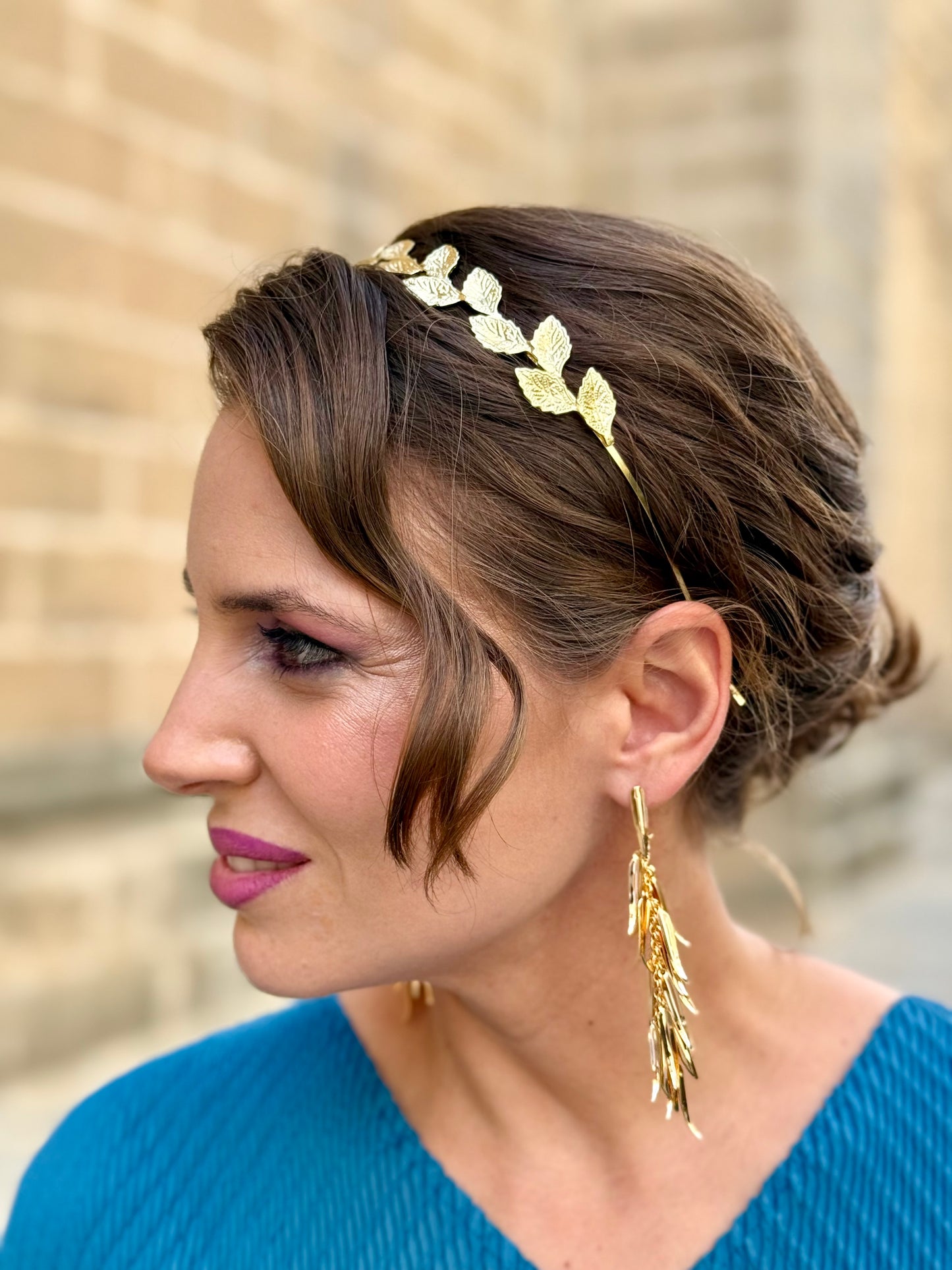 Diadema Metálica Lina Dorada