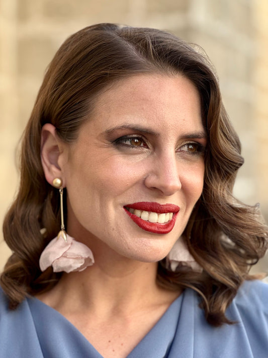 Pendientes Pétalo Beige
