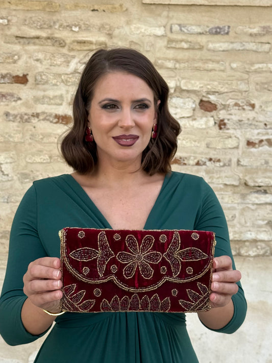Bolso Clutch Joya Bordado Burdeos