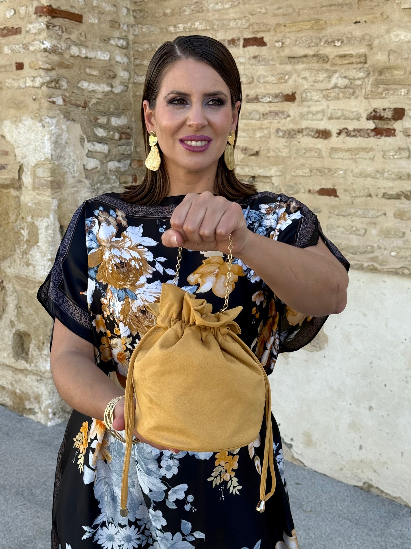 Limosnera Alejandra Mostaza