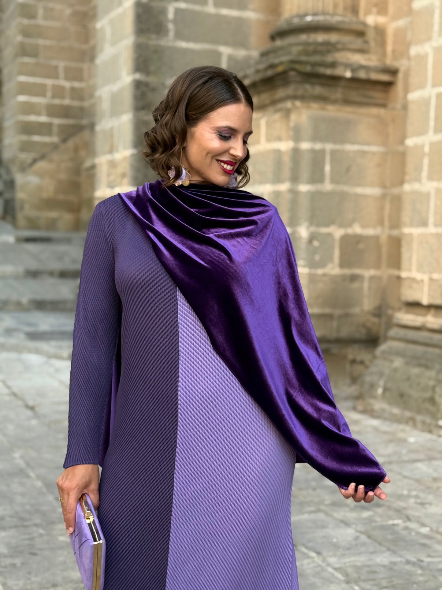 Capa de Terciopelo Morada