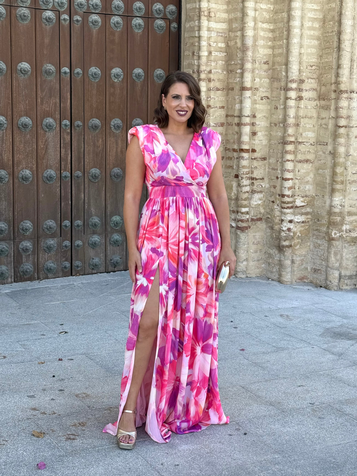 Vestido largo de invitada con escote cruzado Estampado