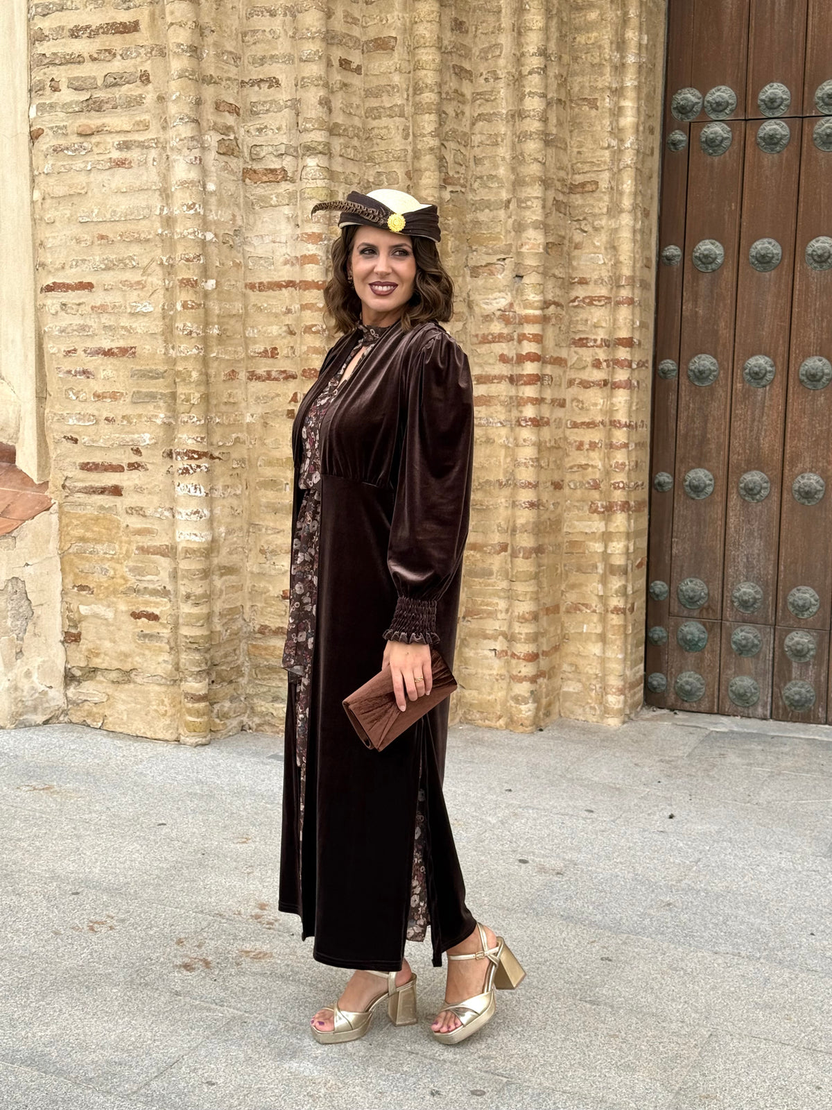 Kimono Karina Terciopelo Marrón