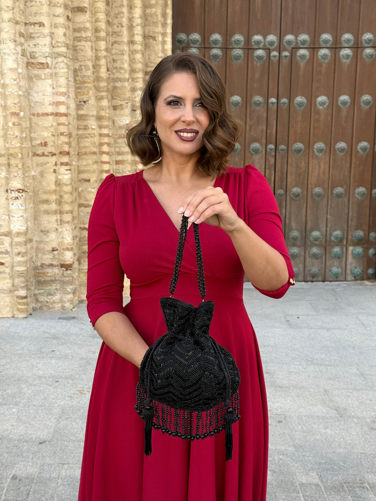 Limosnera Zaira con pedrería y flecos
