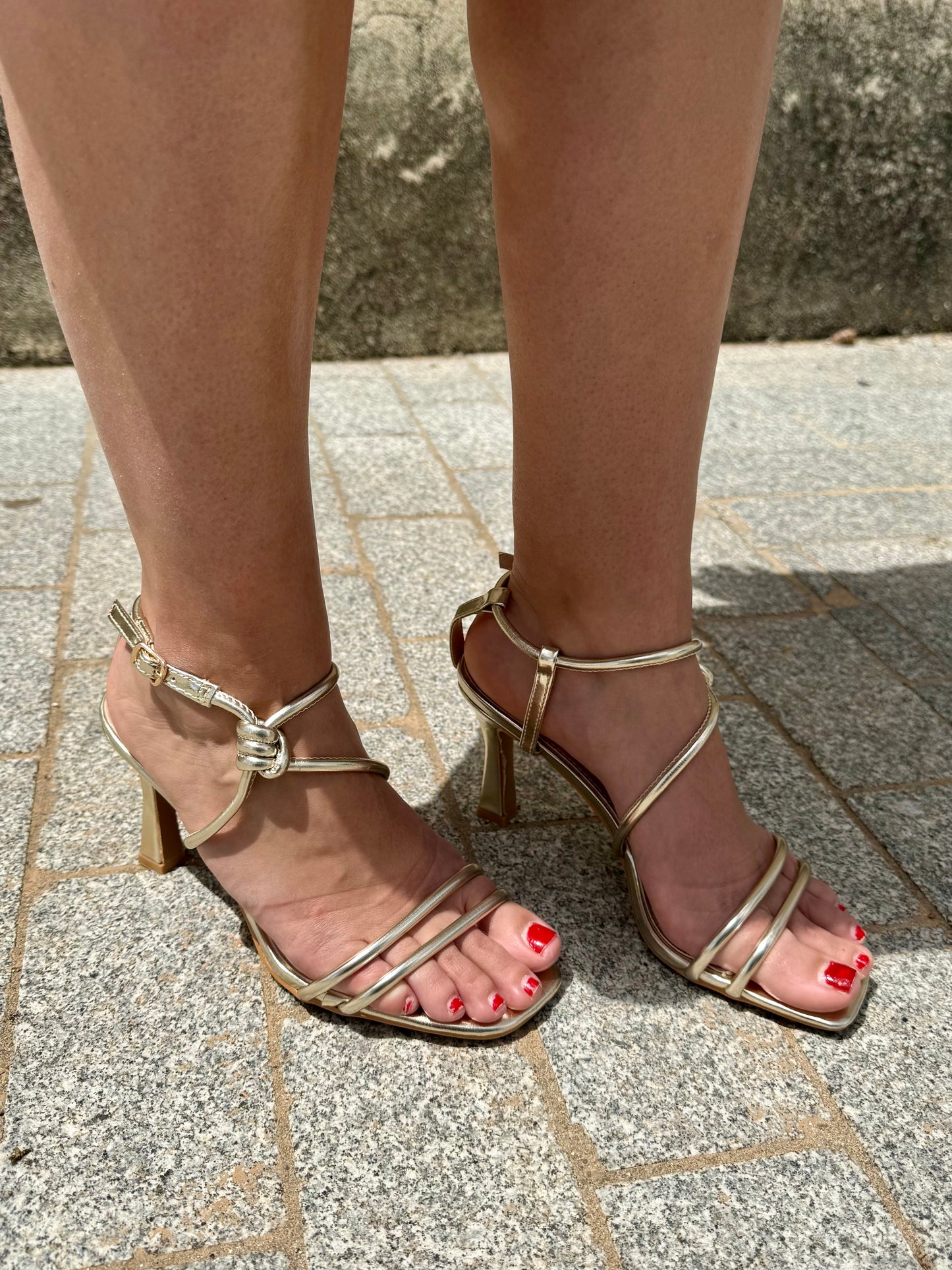 Sandalias Carey Dorados