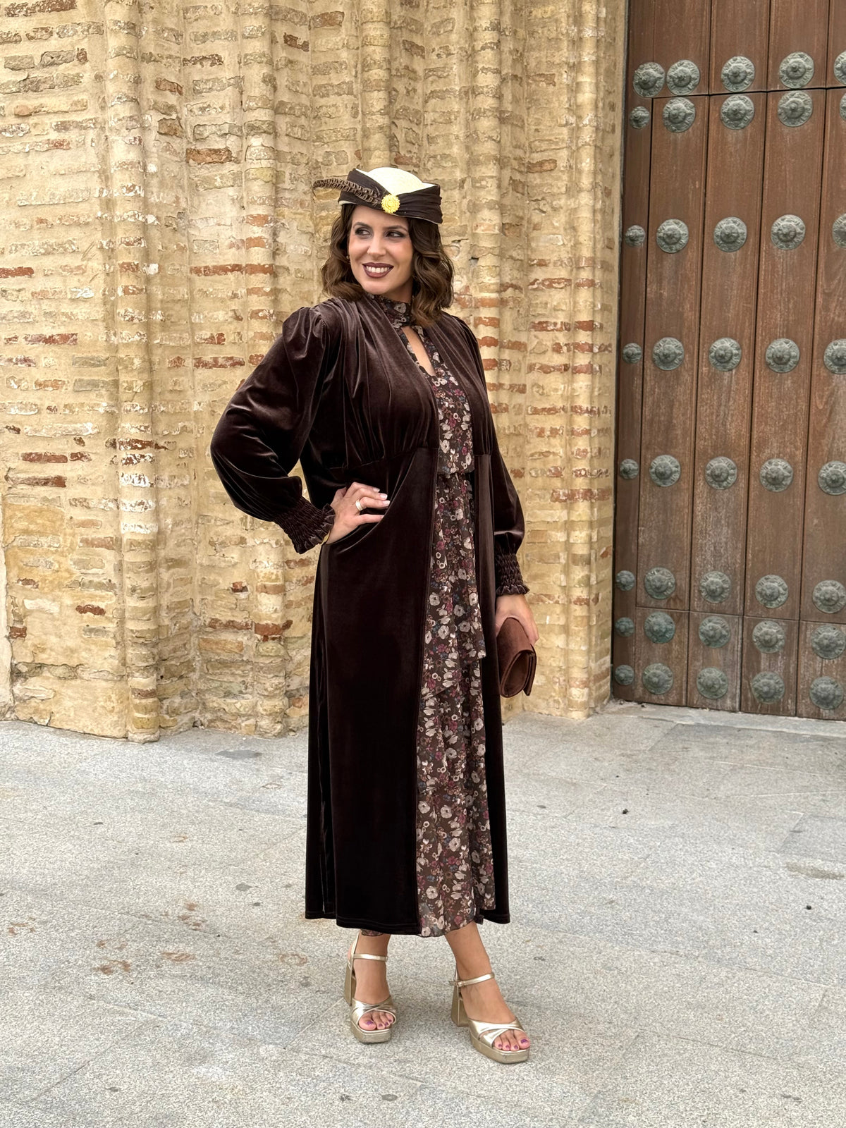 Kimono Karina Terciopelo Marrón