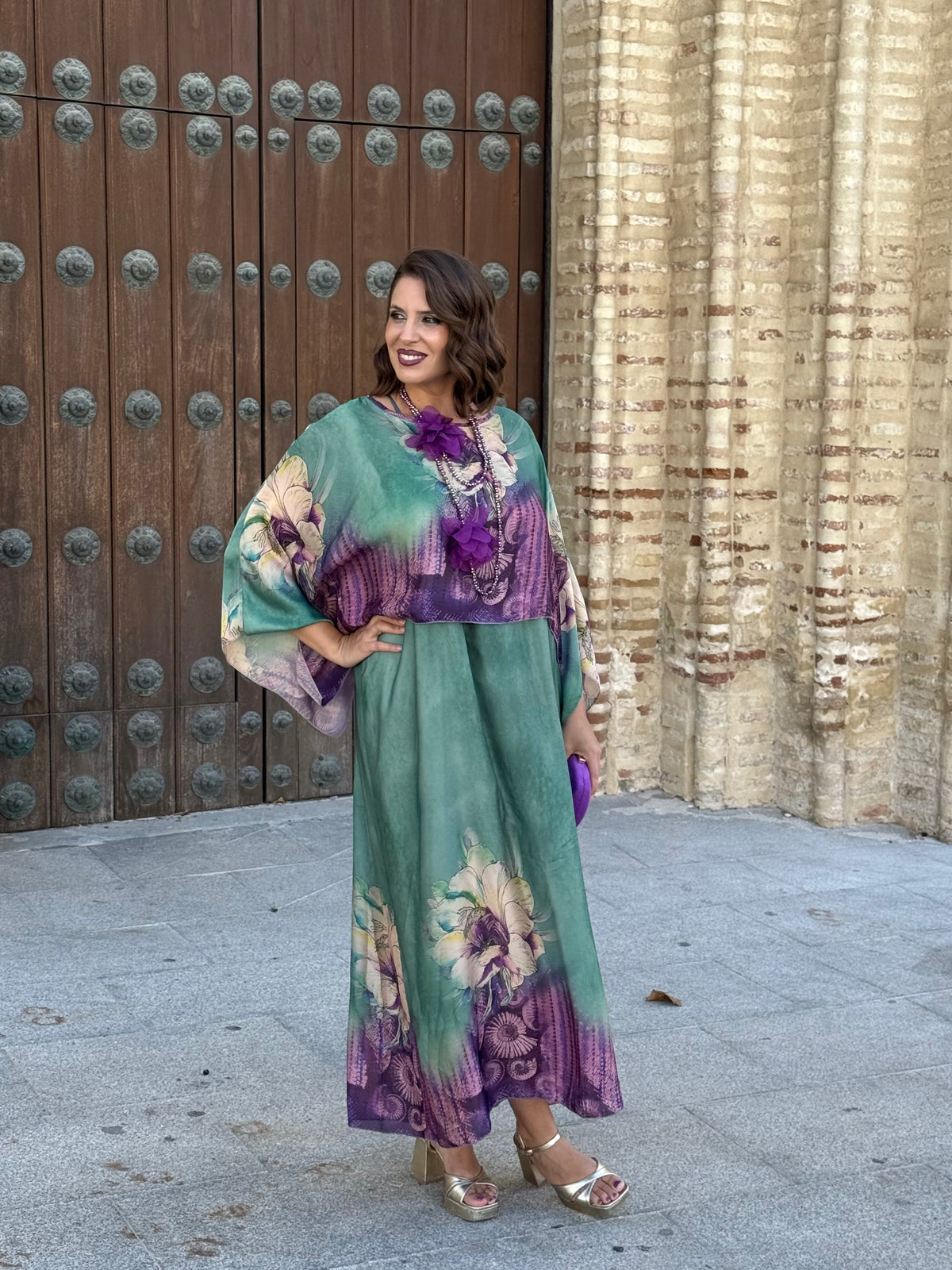 Vestido + Capa Samira Verde Jade