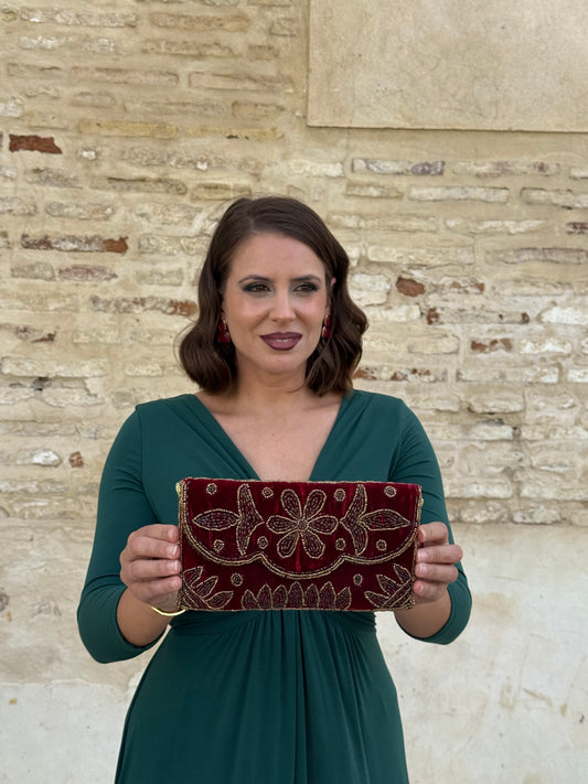 Bolso Clutch Joya Bordado Burdeos