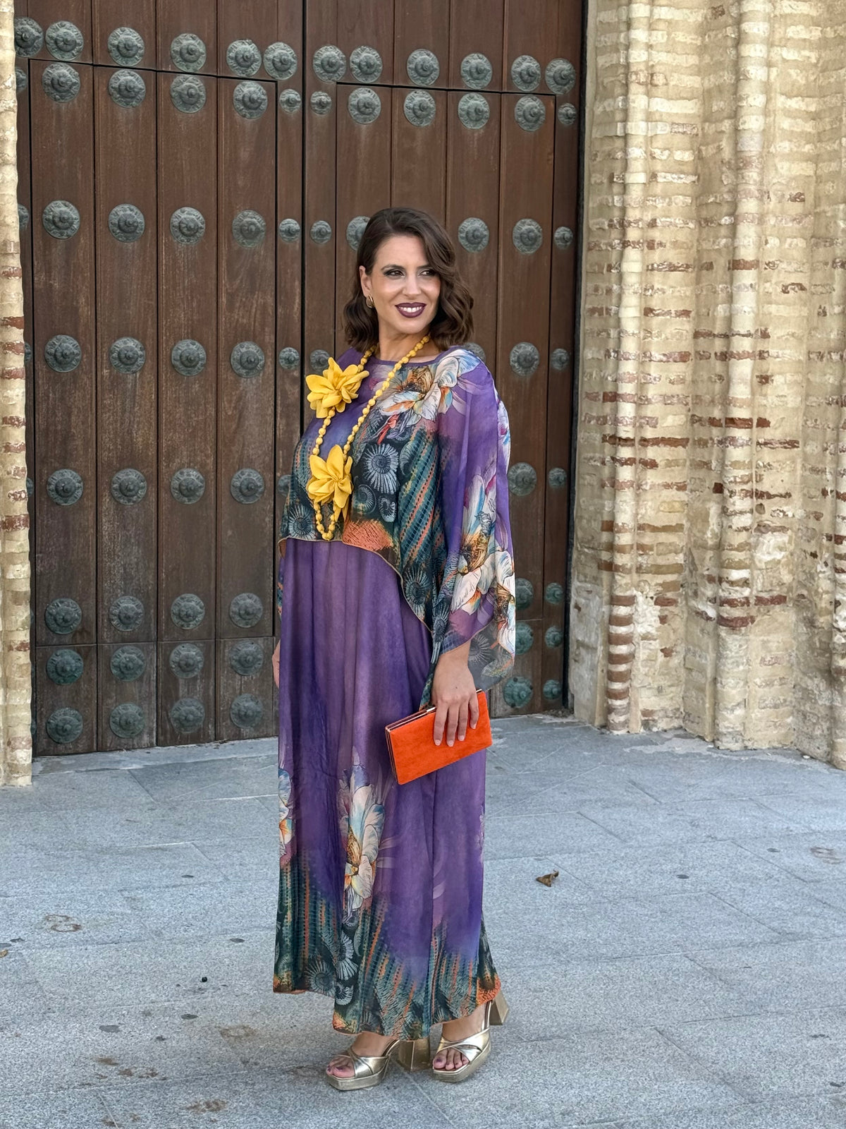 Vestido + Capa Samira Morado